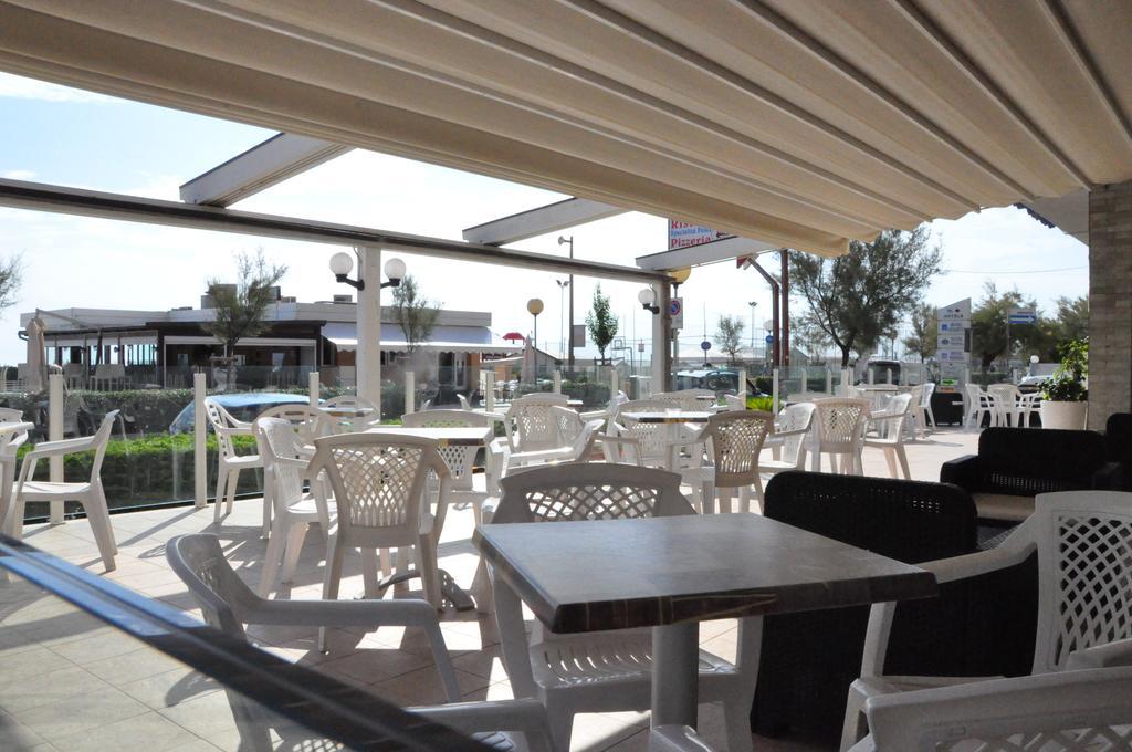 Hotel Sirena Σενιγκάλια Εξωτερικό φωτογραφία